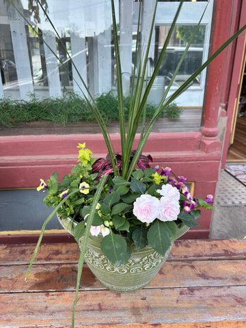 Small Garden Mix Patio Planter